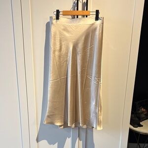 Silk Quince Cream Midi Skirt NWOT